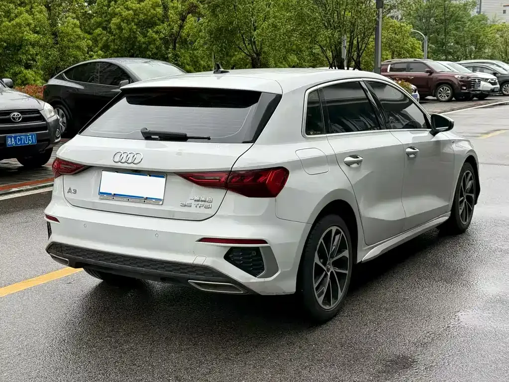 Audi A3 2021 из CN, фото 9