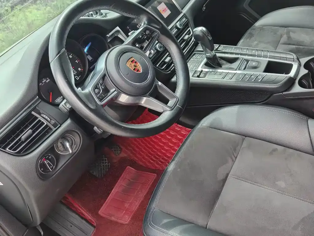 Porsche Macan 2021 из CN, фото 5