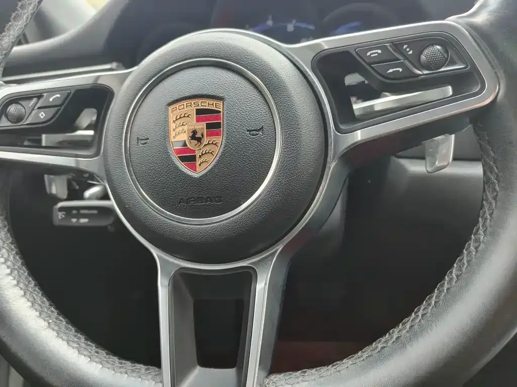 Porsche Macan 2021 из CN, фото 2