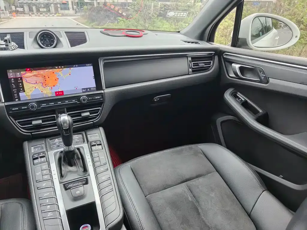 Porsche Macan 2021 из CN, фото 4