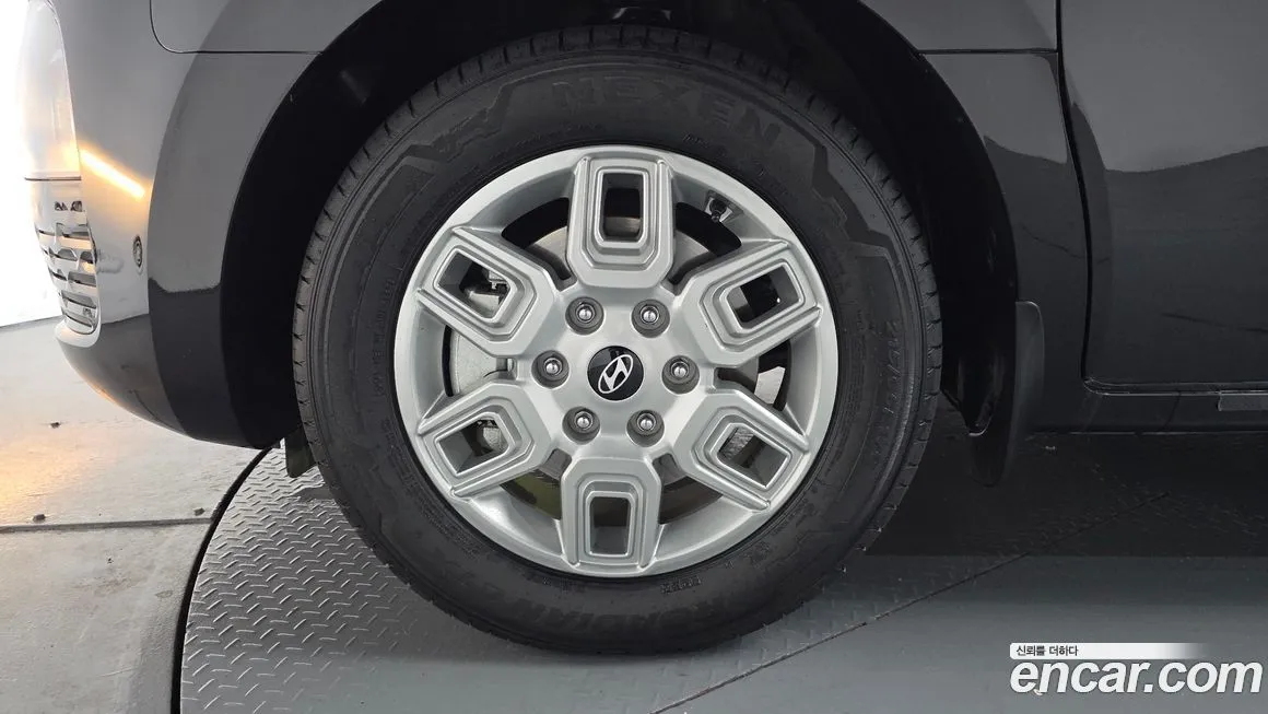 Hyundai Staria 2025 из KR, фото 8