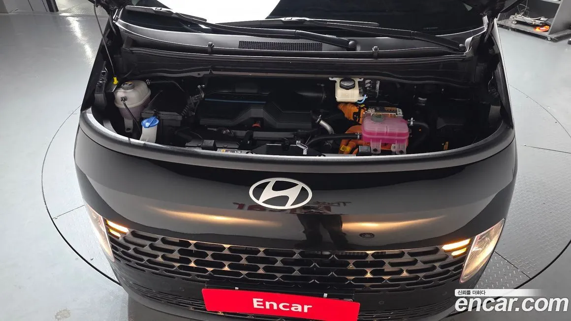 Hyundai Staria 2025 из KR, фото 2