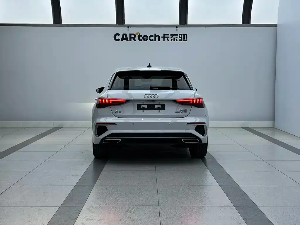 Audi A3 — фото 2