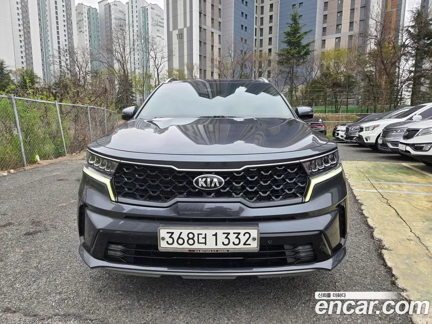 Kia Sorento — фото 7