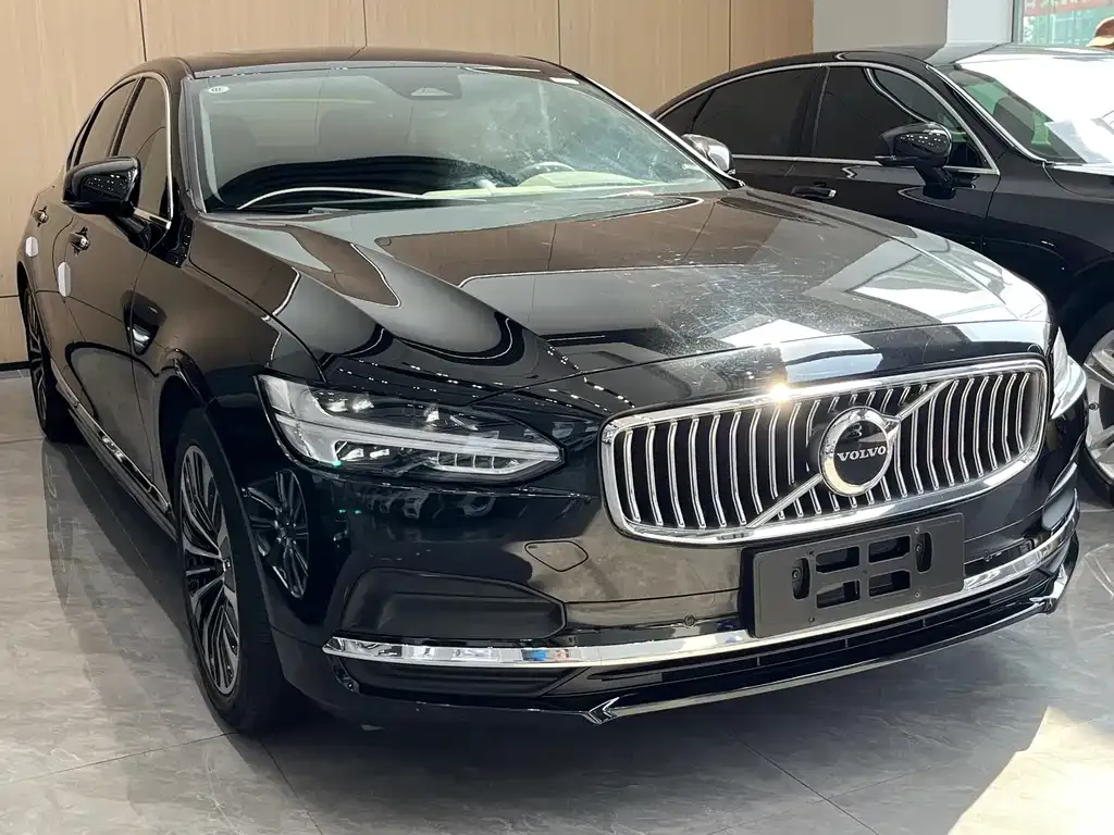 Volvo S90 — фото 7
