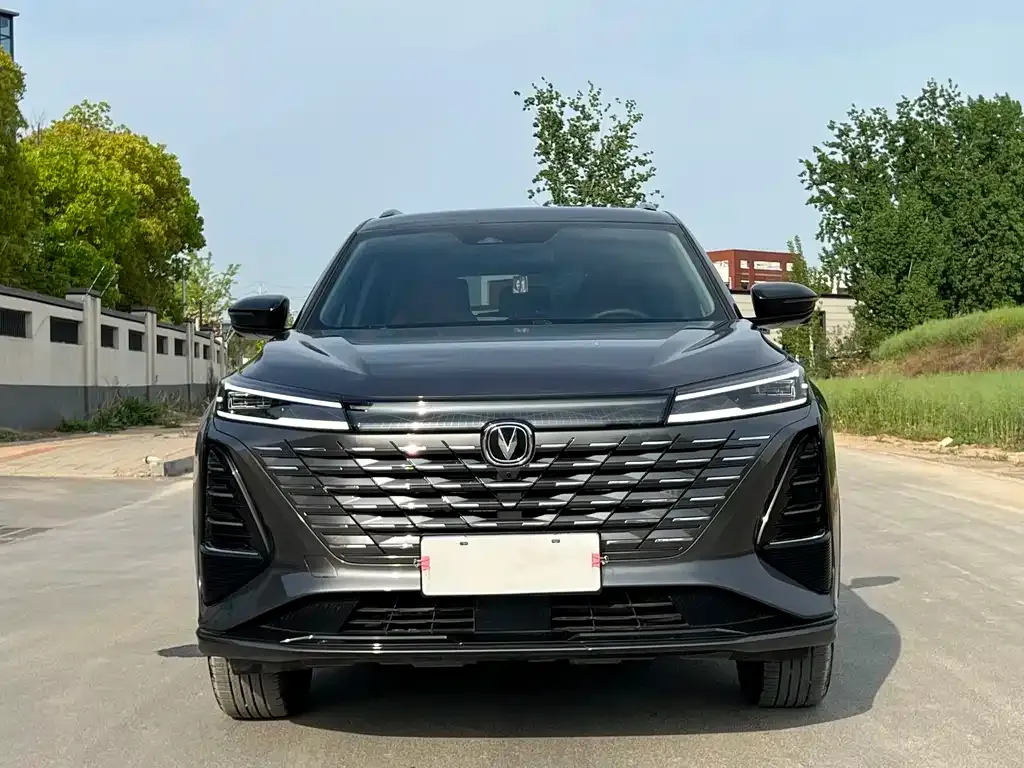Changan CS75PLUS 2024 из CN, фото 3