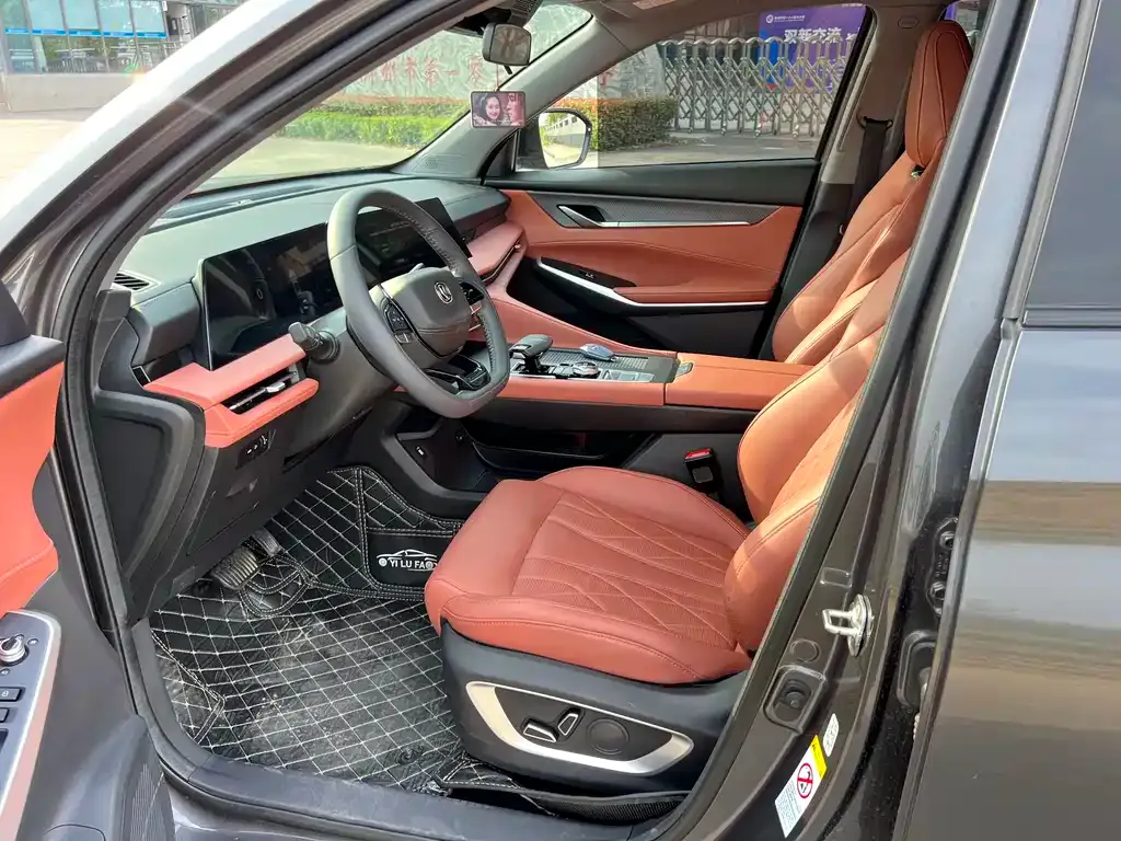 Changan CS75PLUS 2024 из CN, фото 6