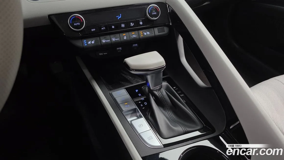 Hyundai AVANTE 2021 из KR, фото 6