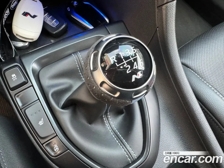 Hyundai Veloster 2021 из KR, фото 5
