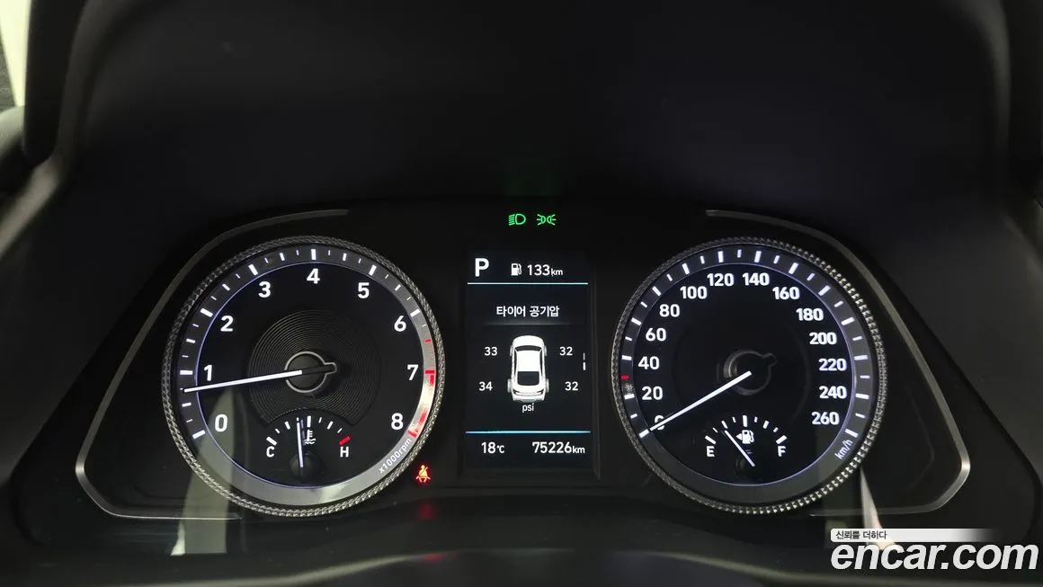 Hyundai Sonata 2022 из KR, фото 2