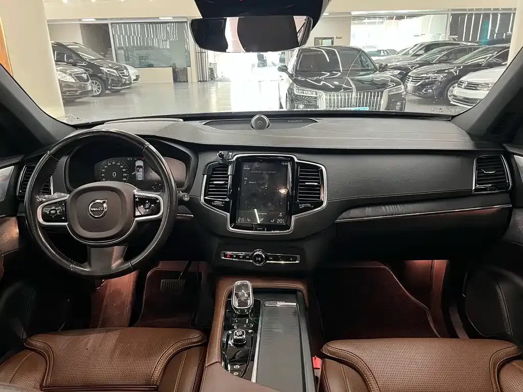 Volvo XC90 PHEV 2022 из CN, фото 5