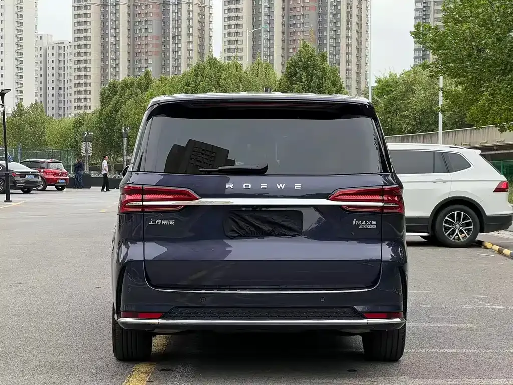 Roewe iMAX8 — фото 8
