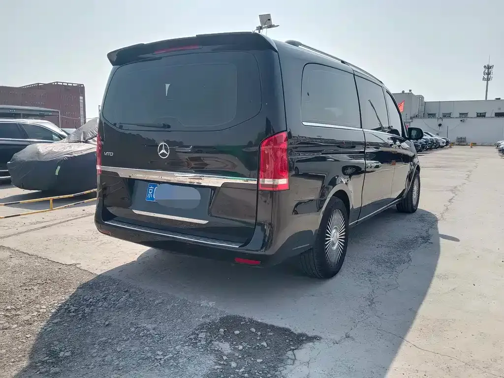 Mercedes-Benz Vito — фото 6