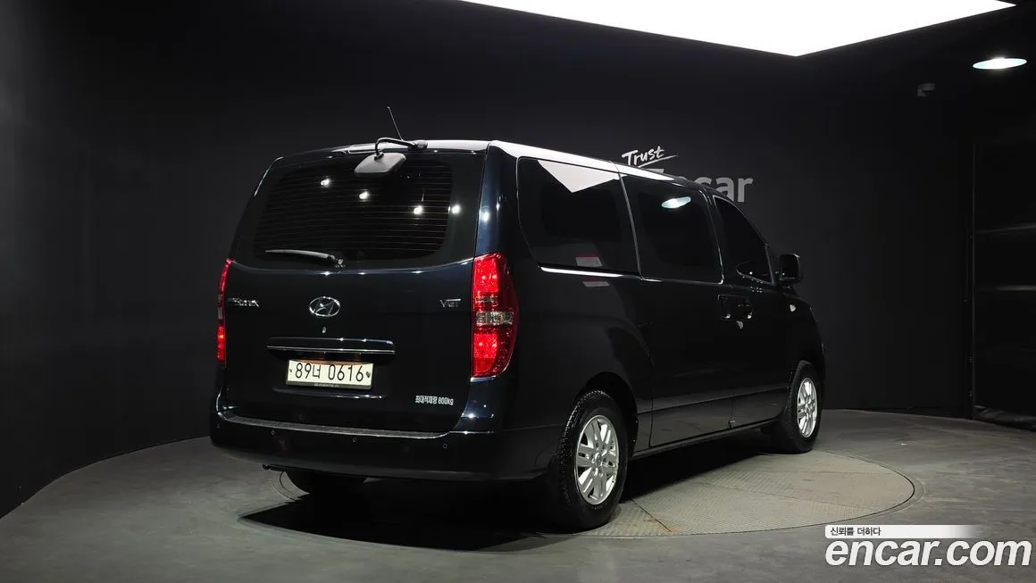 Hyundai Starex 2021 из KR, фото 2