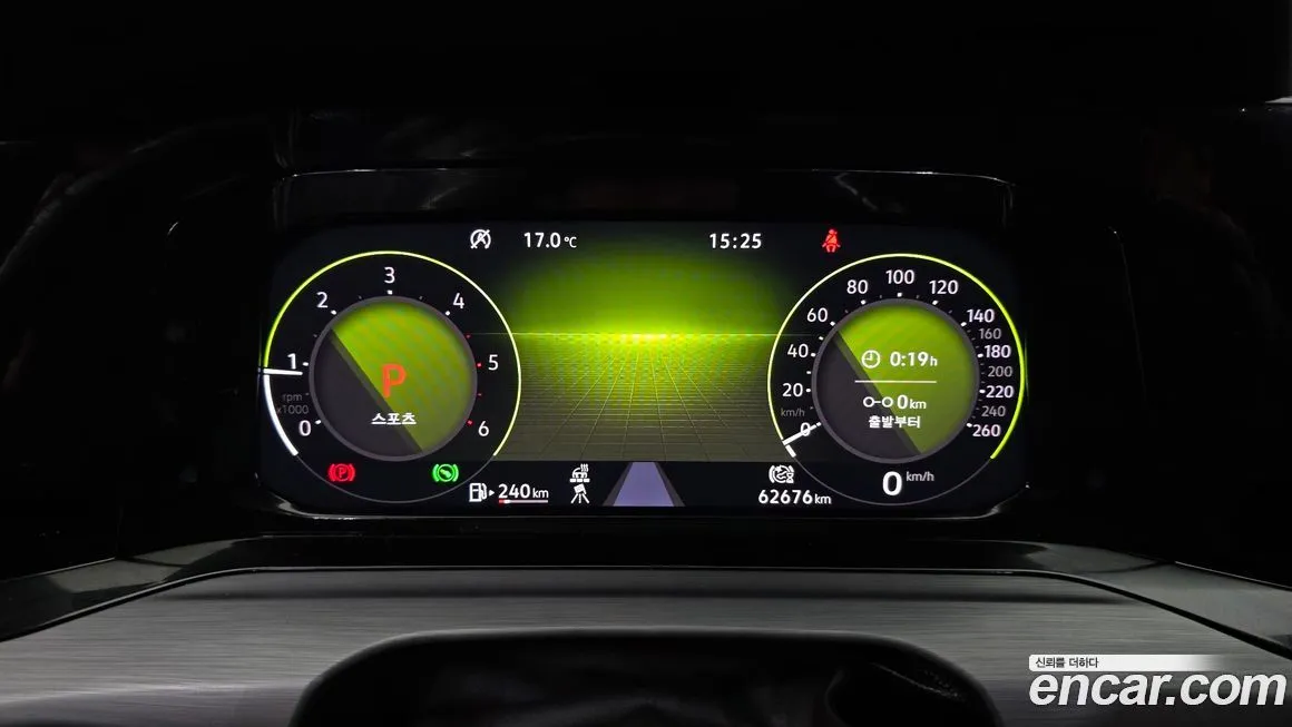 Volkswagen Golf 2022 из KR, фото 3
