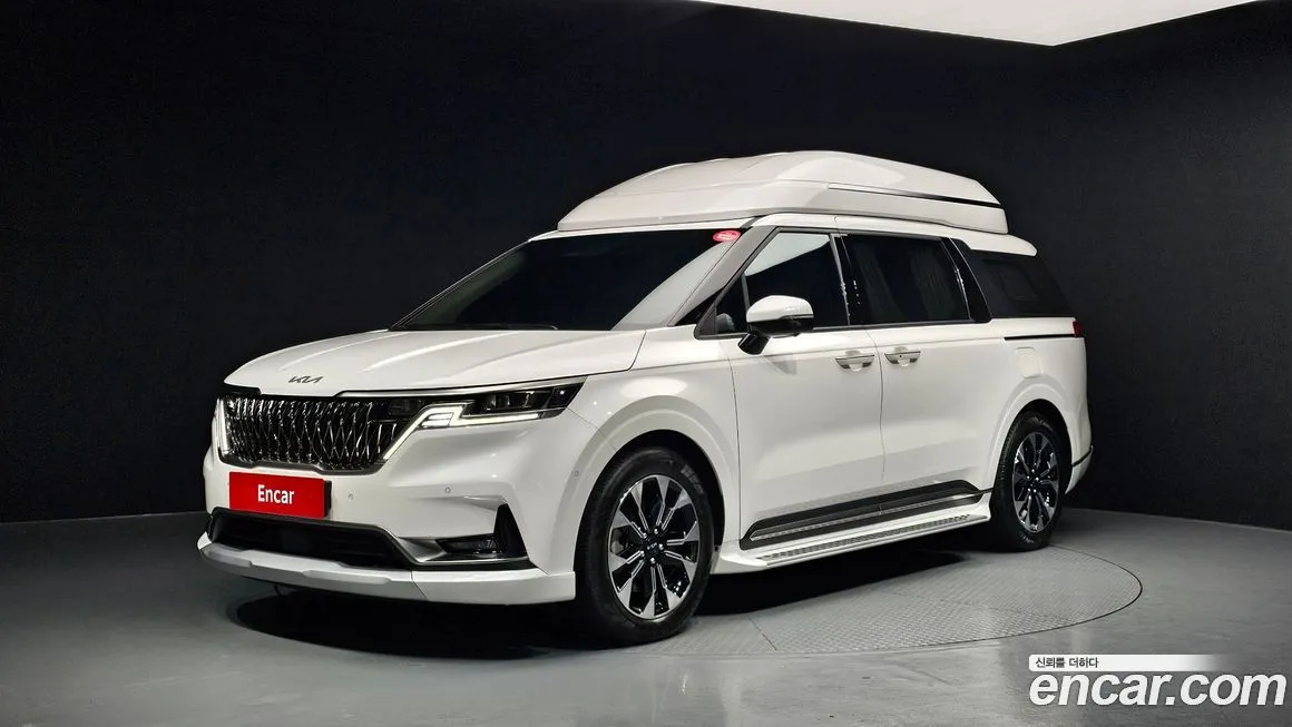 Kia Carnival — фото 1