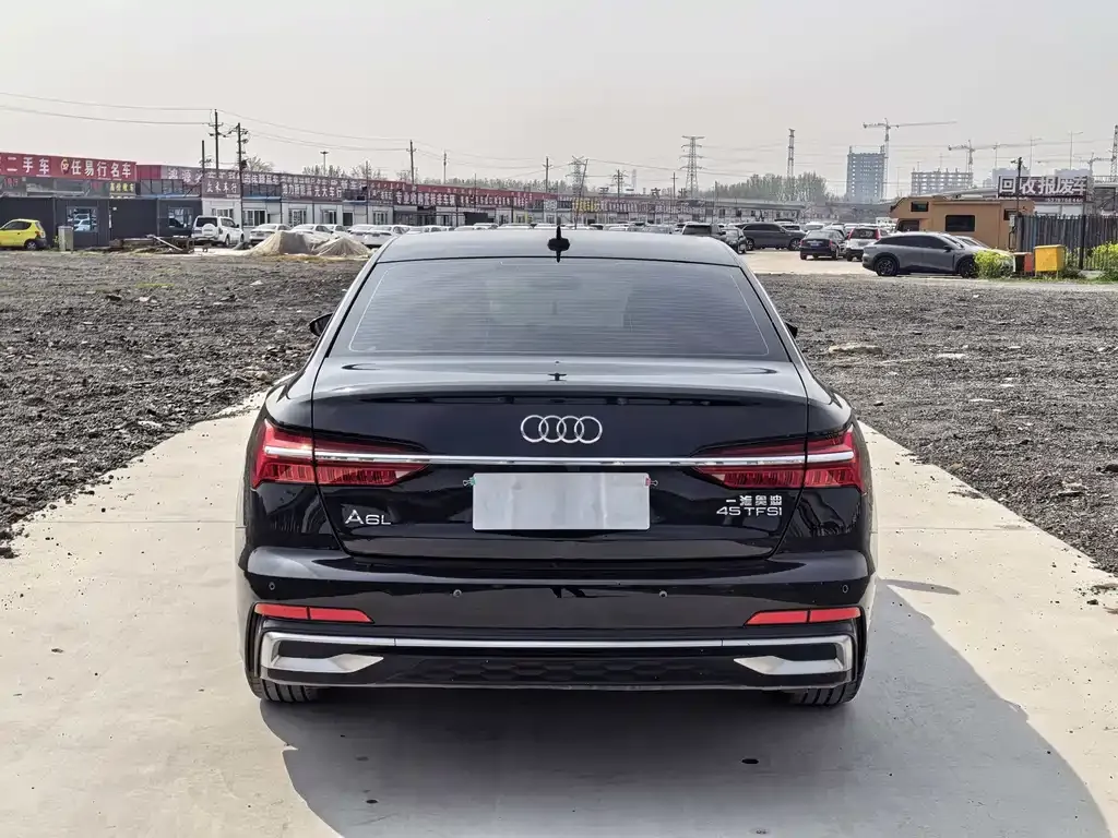 Audi A6L — фото 4