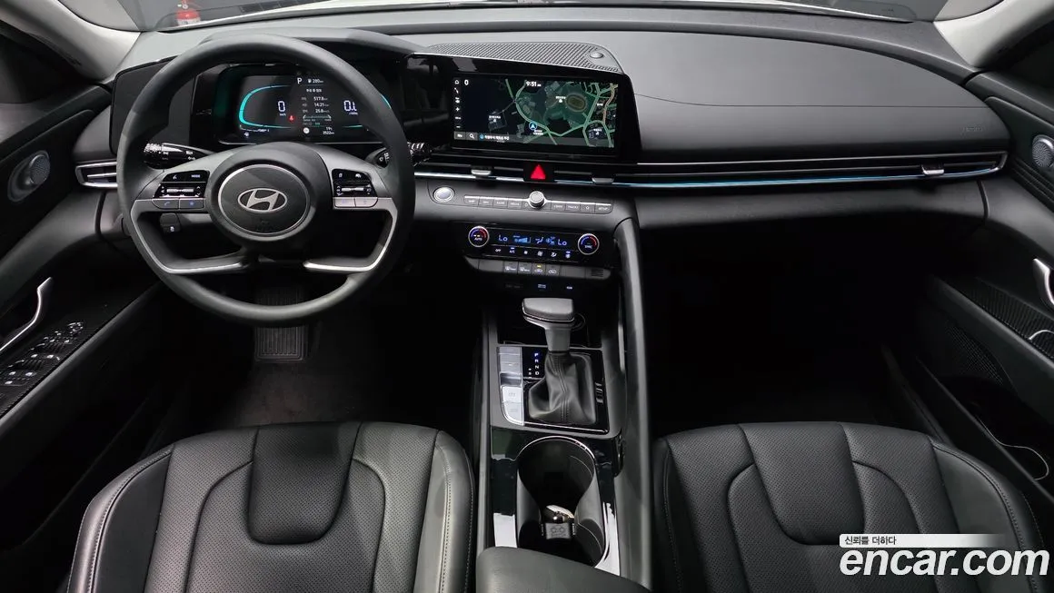 Hyundai AVANTE — фото 9