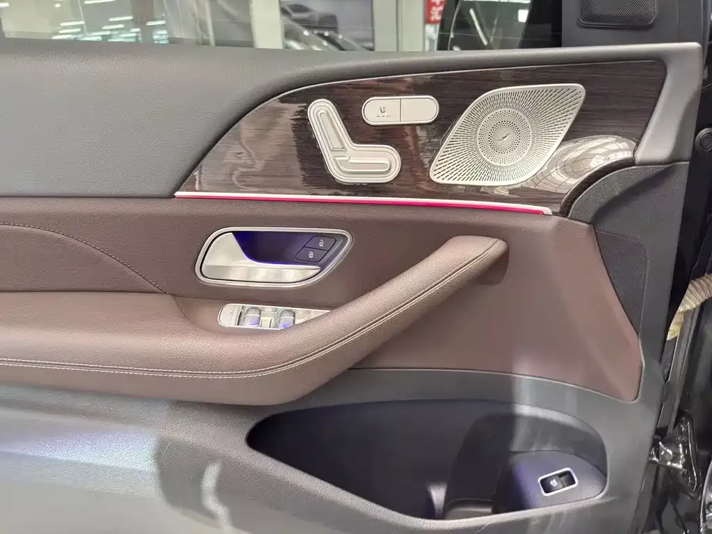 Mercedes-Benz GLE 2023 из CN, фото 3