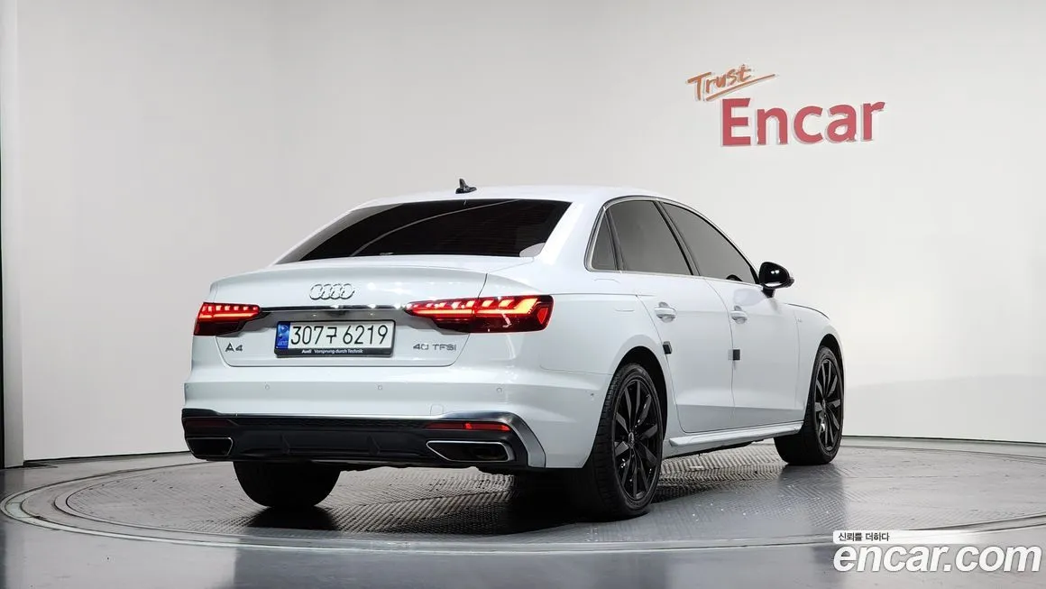 Audi A4 2023 из KR, фото 2