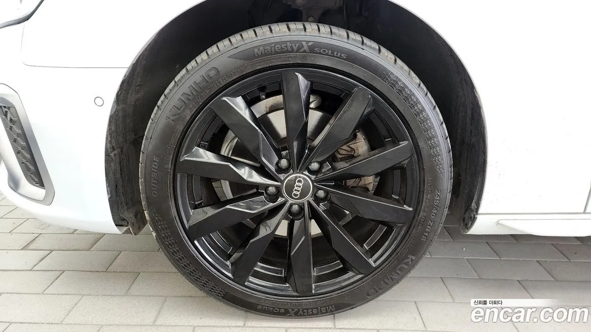 Audi A4 2023 из KR, фото 9