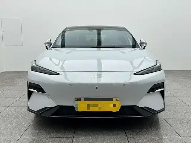 Geely Galaxy E8 — фото 4