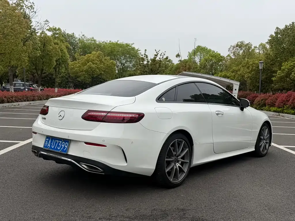 Mercedes-Benz E-Class (Import) — фото 7