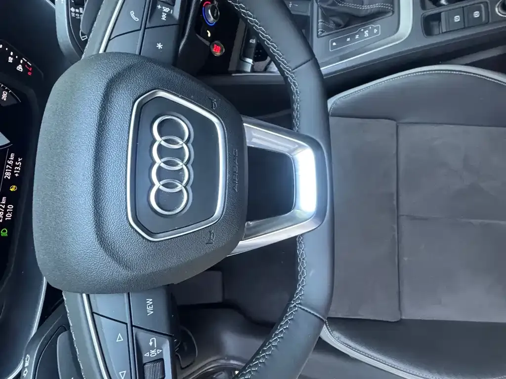 Audi Q3 — фото 8