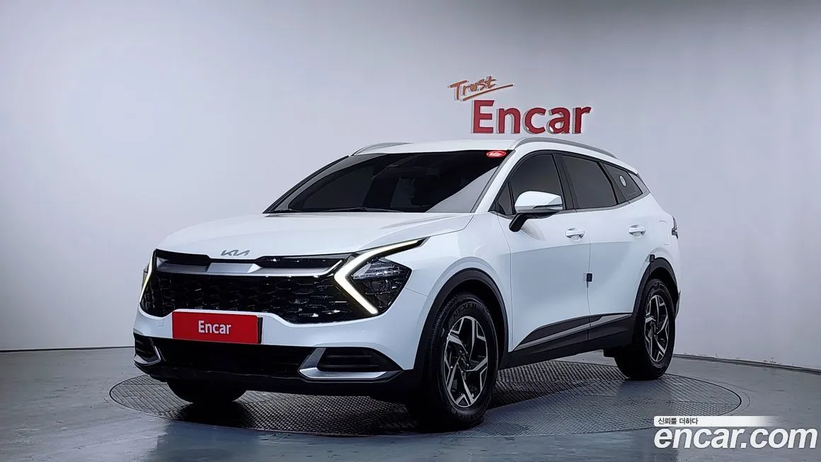 Kia Sportage — фото 1