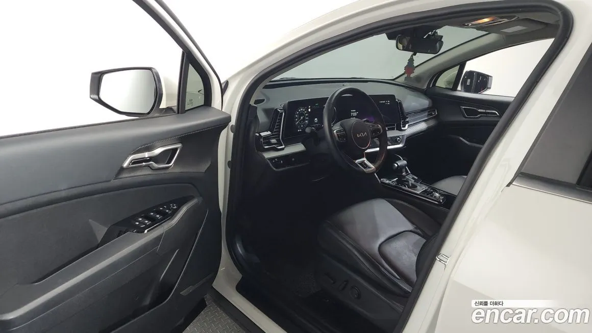 Kia Sportage — фото 10