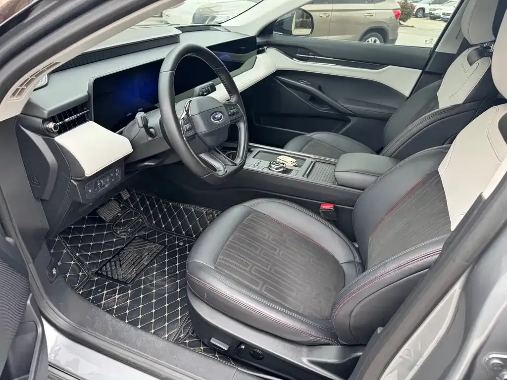 Ford Mondeo 2022 из CN, фото 4