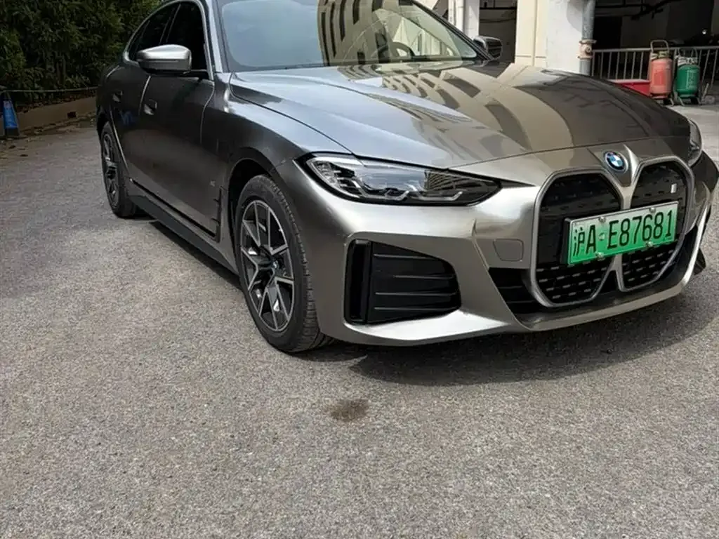 BMW i4 — фото 1