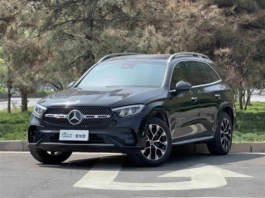 Mercedes-Benz GLC — фото 1