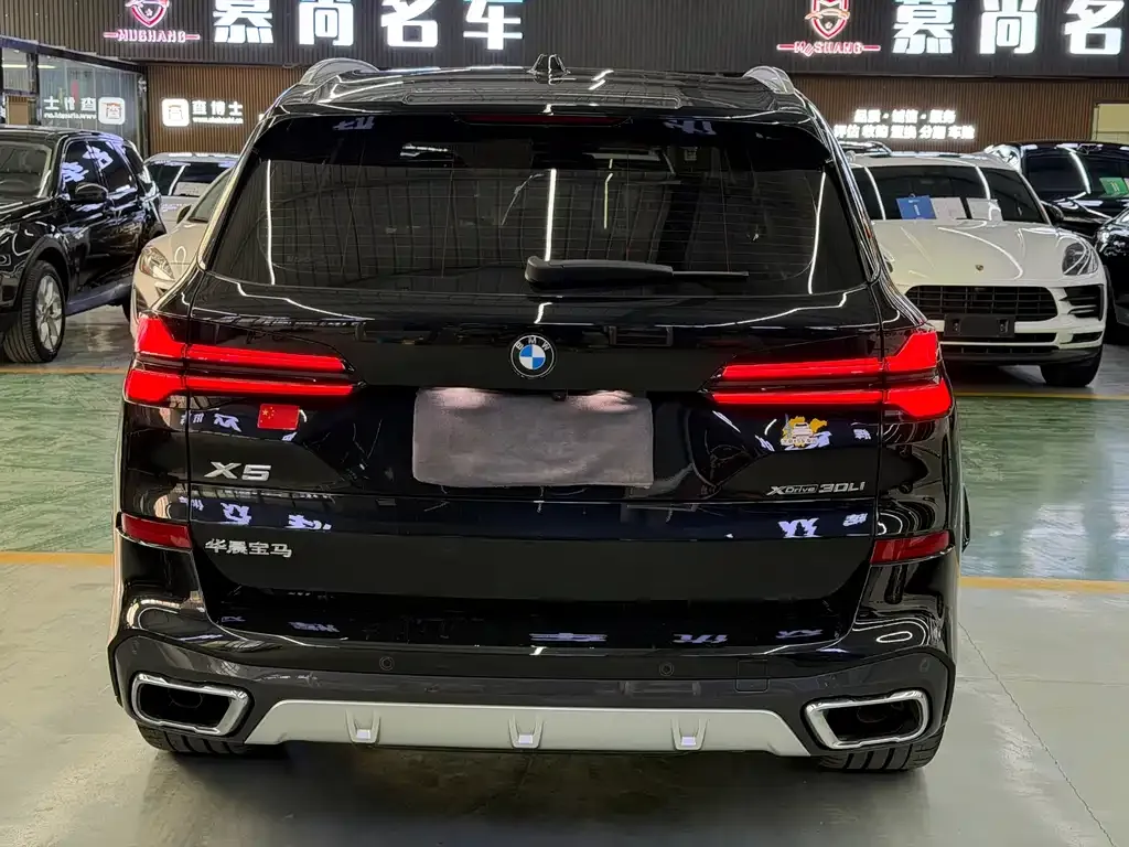 BMW X5 — фото 2