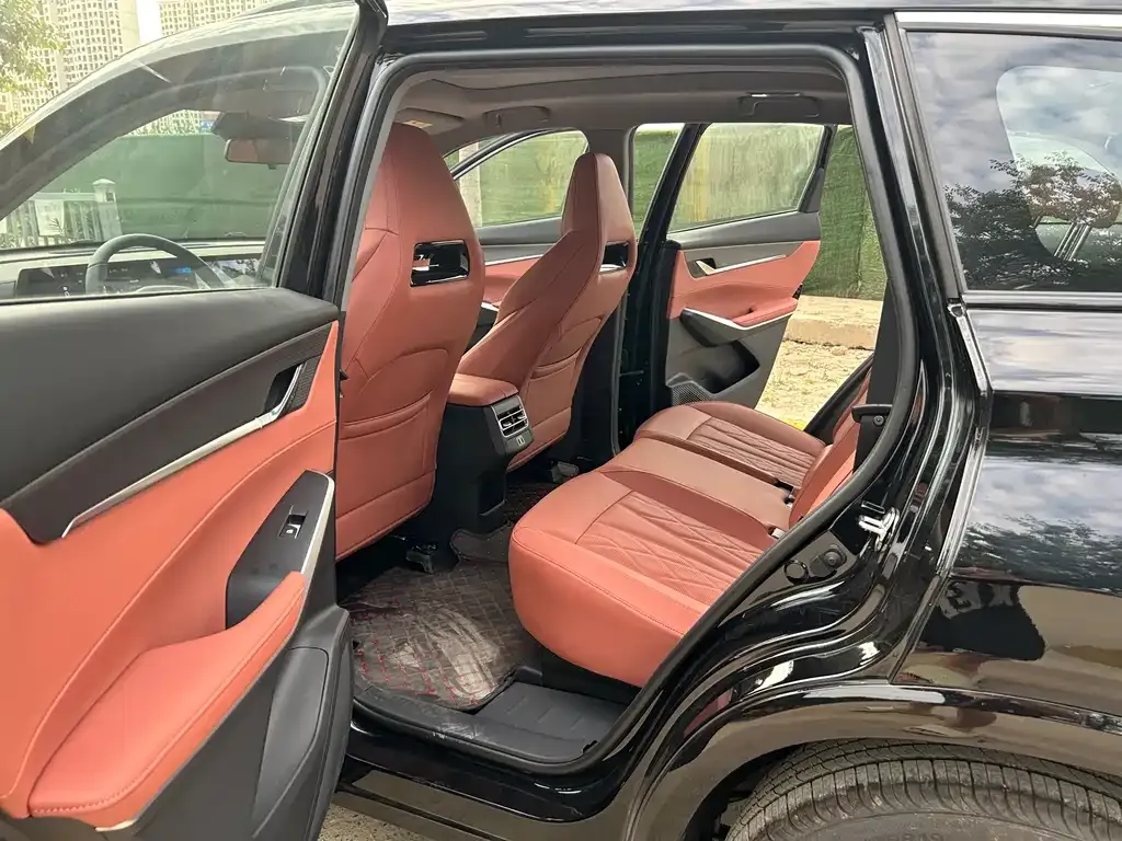 Changan CS75PLUS — фото 2