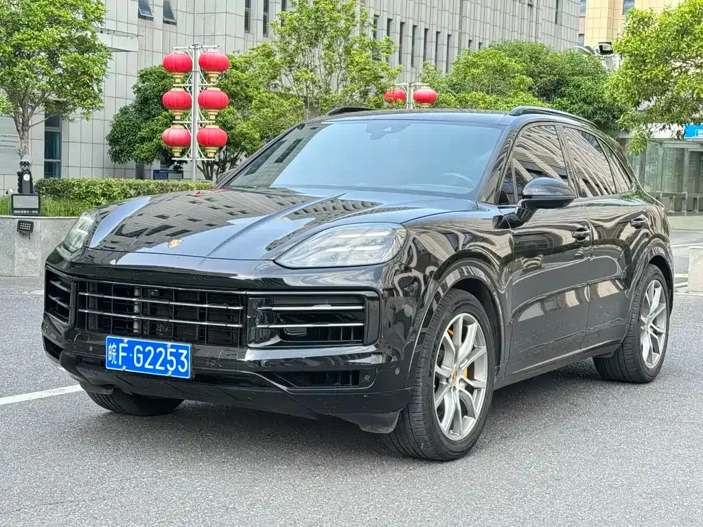 Porsche Cayenne 2024 из CN, фото 1