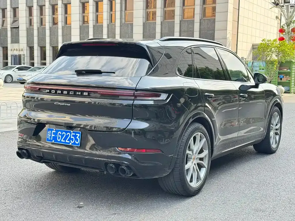 Porsche Cayenne 2024 из CN, фото 8