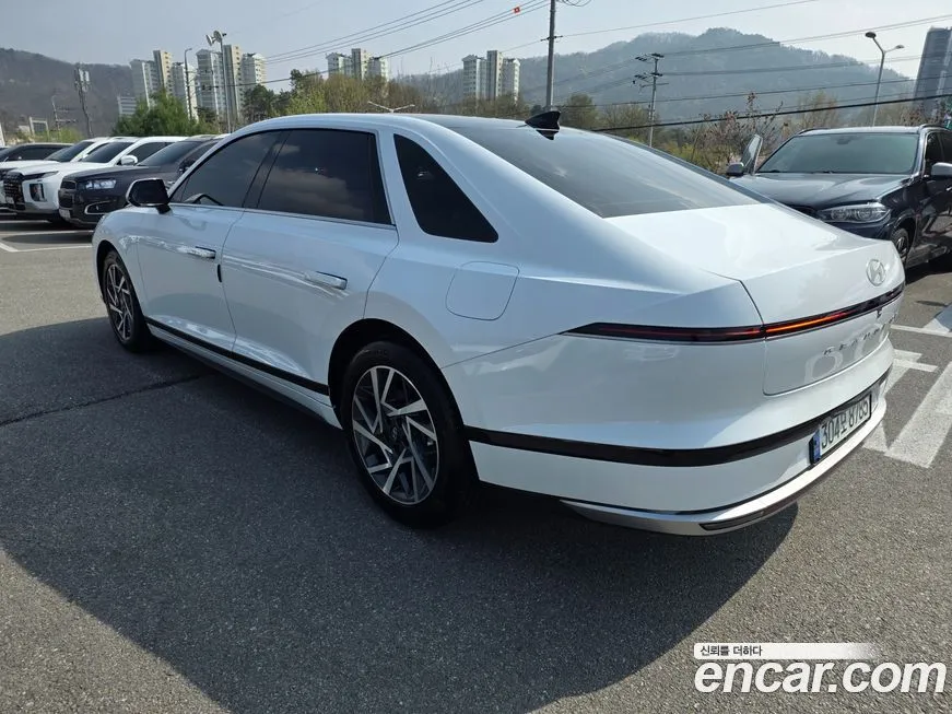 Hyundai Grandeur — фото 7