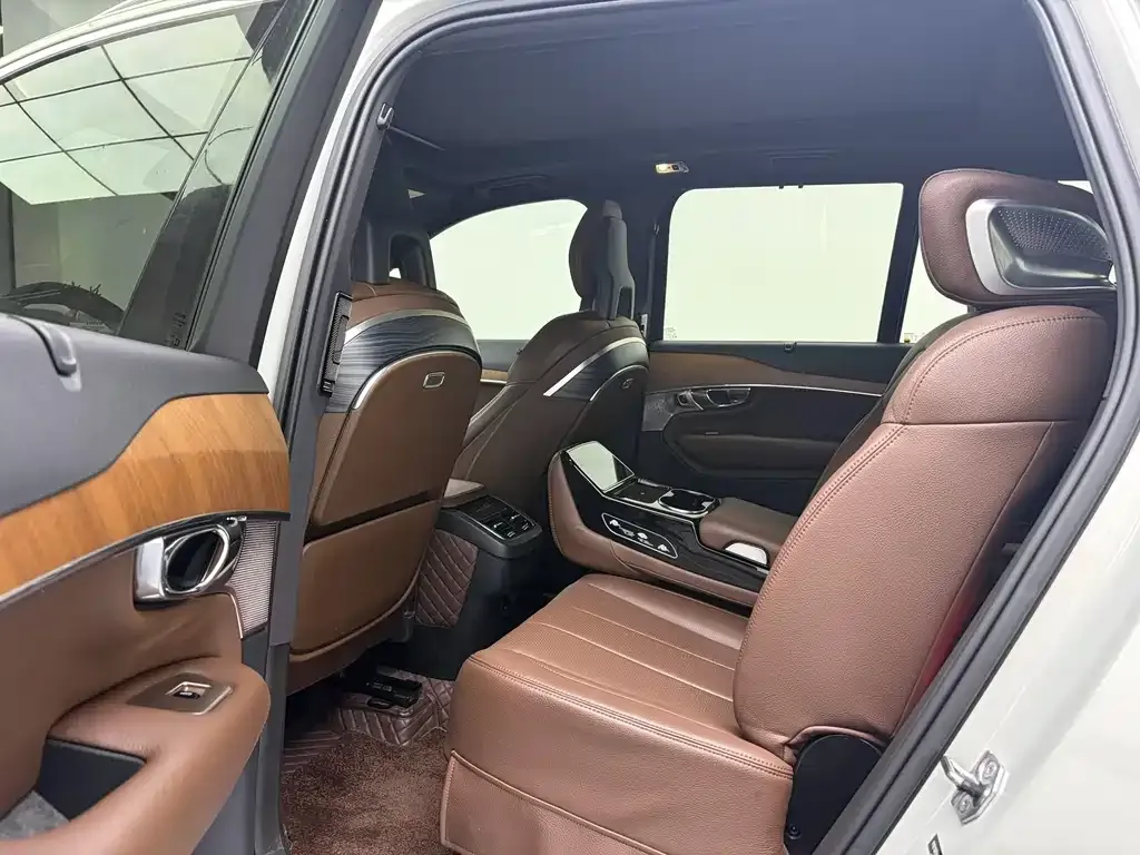 Volvo XC90 2021 из CN, фото 6