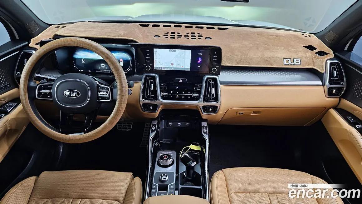 Kia Sorento — фото 10