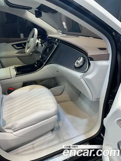 Mercedes-Benz EQE 2023 из KR, фото 8