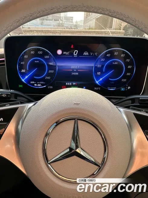 Mercedes-Benz EQE 2023 из KR, фото 4