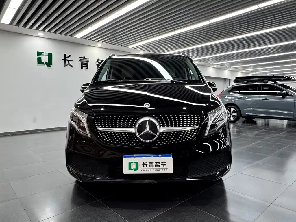 Mercedes-Benz V-Class 2022 из CN, фото 4