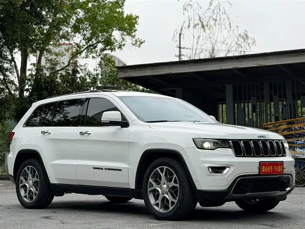 Jeep Grand Cherokee (Import)