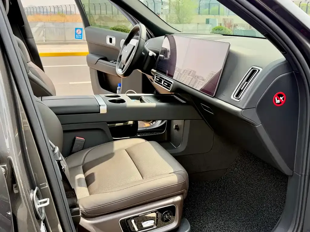 Li Auto L9 2023 из CN, фото 5