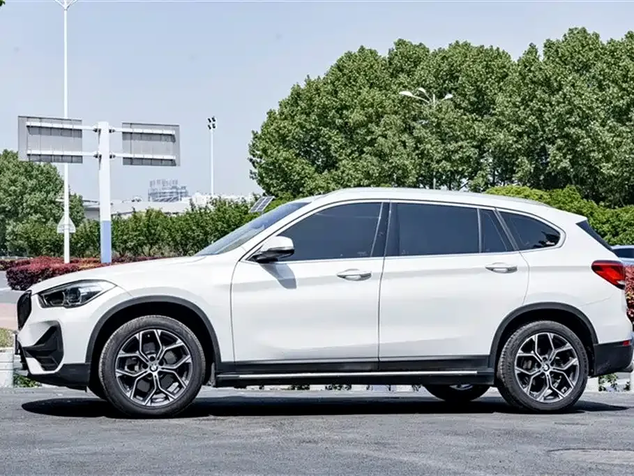 BMW X1 2021 из CN, фото 8