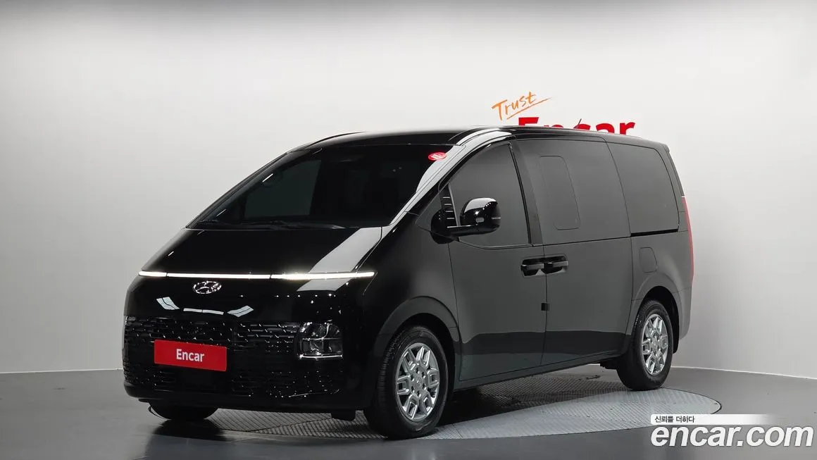 Hyundai Staria 2023 из KR, фото 1