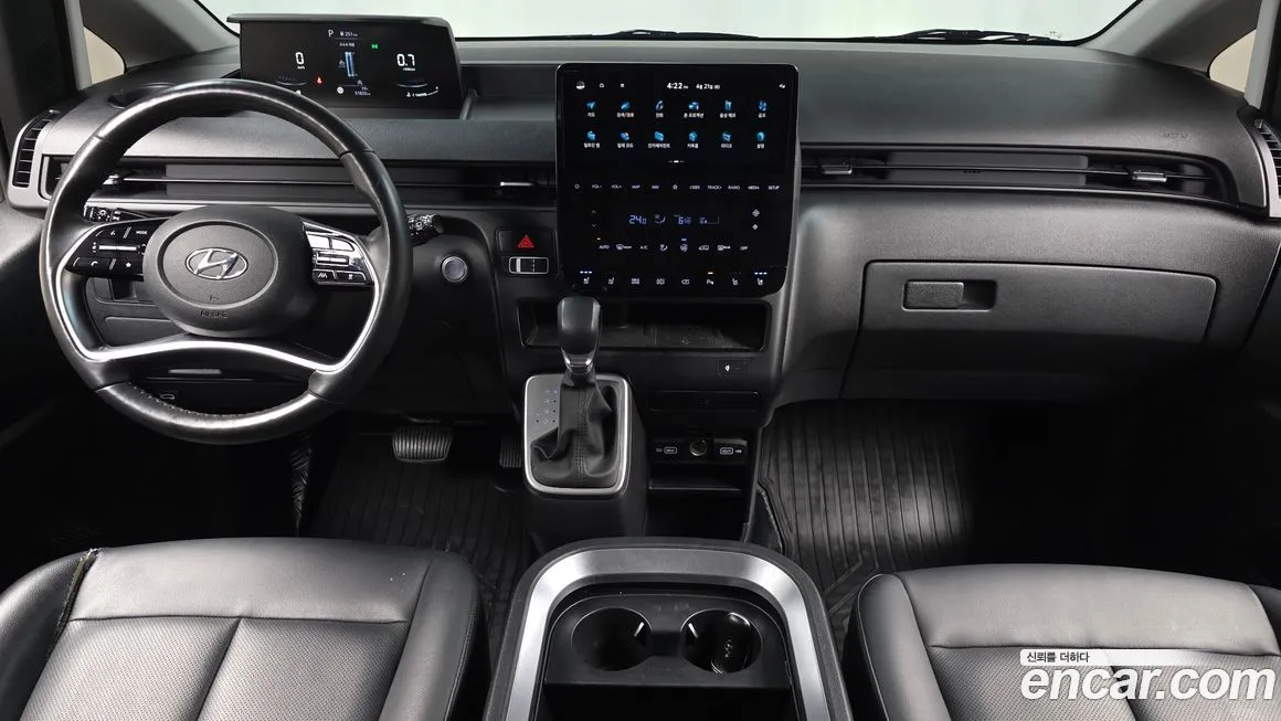 Hyundai Staria 2023 из KR, фото 7
