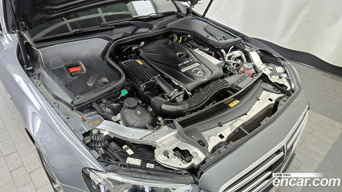 Mercedes-Benz E-Class 2021 из KR, фото 8