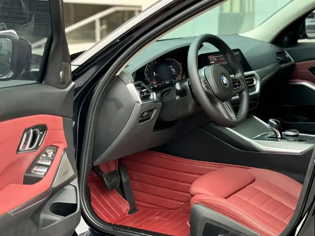 BMW 3 Series 2021 из CN, фото 5